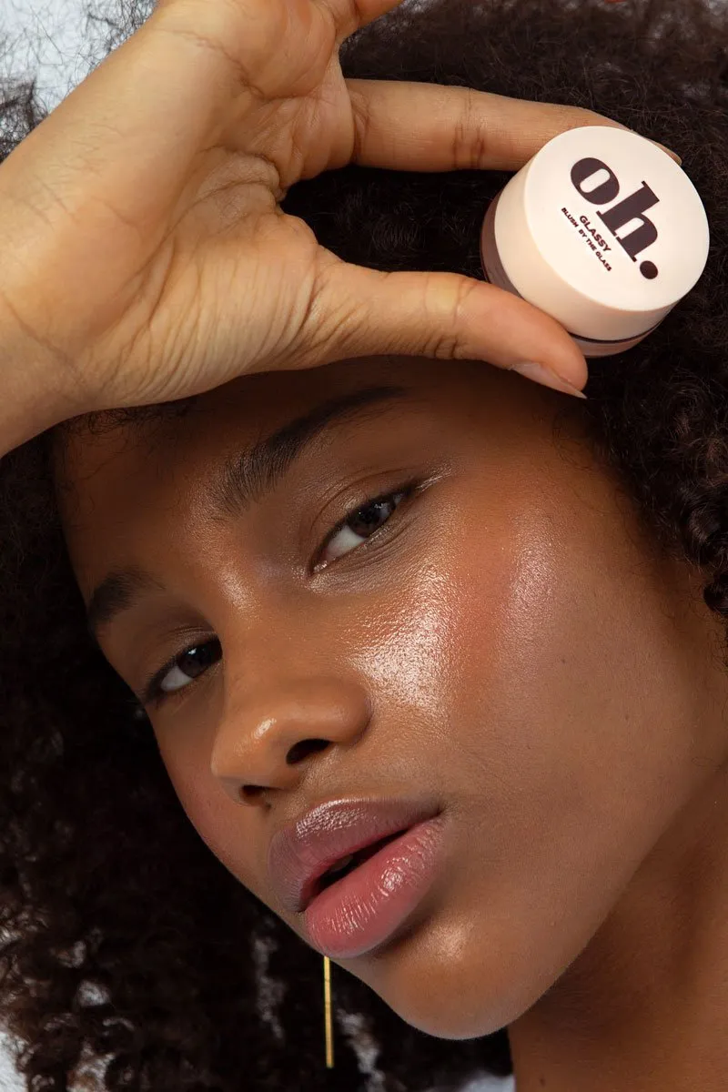 Glassy pH-Reactive Formula Blush