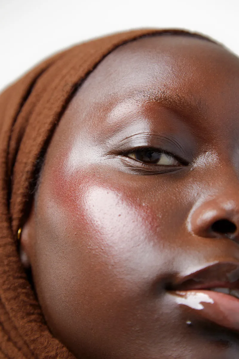 Glassy pH-Reactive Formula Blush