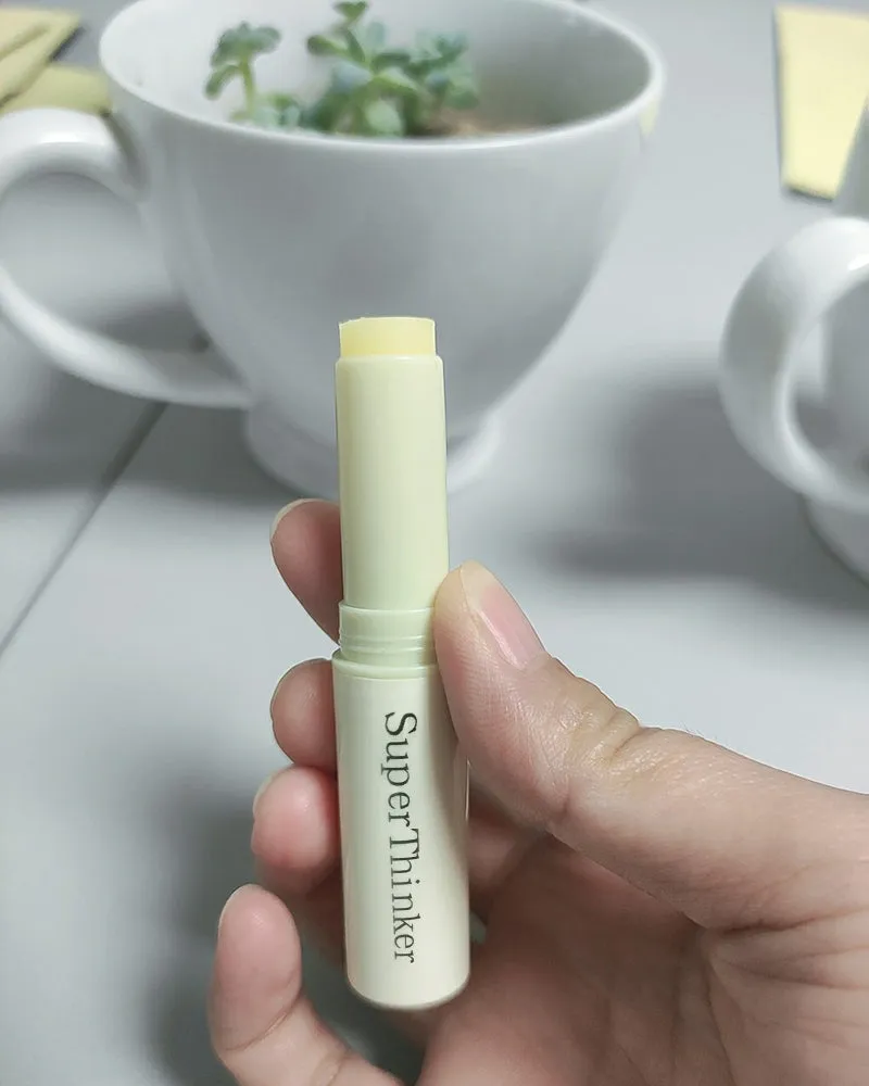 SuperThinker lip balm, deeply nourishing plant-based vegan lipstick, suitable for dry, chapped and chapped lips